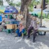 DUKUNG PROGRAM KETAHANAN PANGAN, BHABINKAMTIBMAS DESA MANGGENAE AJAK WARGA MANFAATKAN LAHAN PEKARANGAN